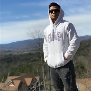 Meet your Posher, Manny